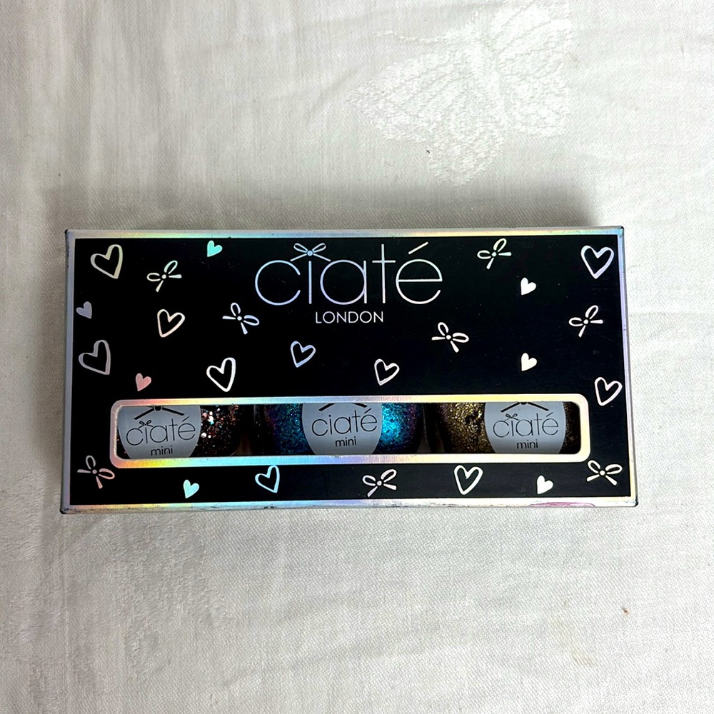 NIB Ciate' London set of 3 Mini Polishes - Picture 3 of 8